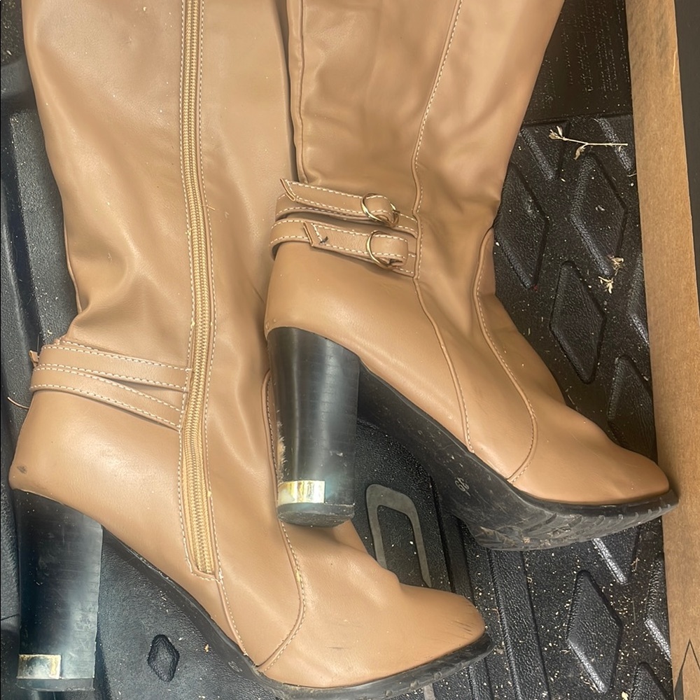 VERA Lady Soft leather like high Tan boots. 2” Heels